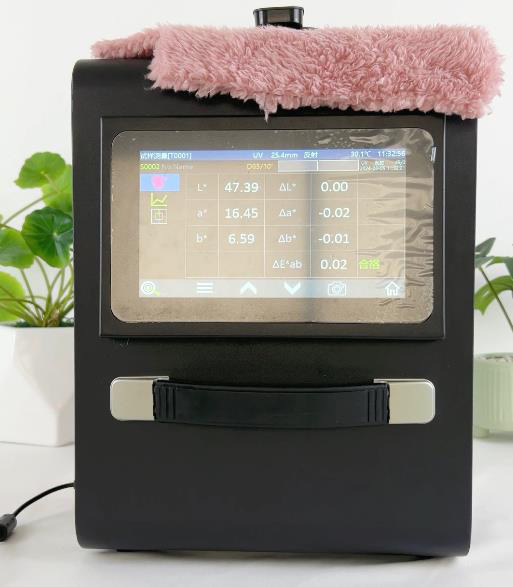 毛絨布料試樣測量